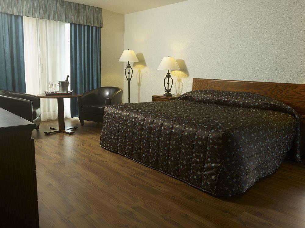 Hotel L'Oiseliere Montmagny Bagian luar foto